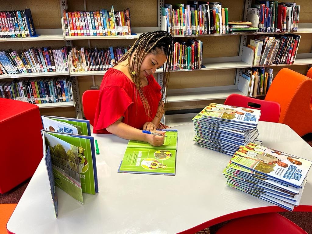 Judy Allen Dodson during a school visit